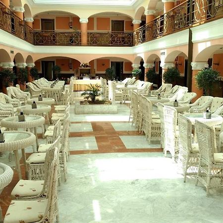 גיחון Hotel Begona Park מראה חיצוני תמונה