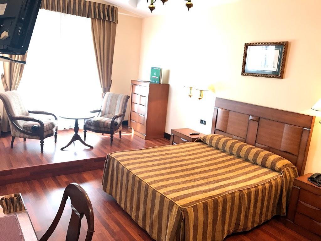 גיחון Hotel Begona Park מראה חיצוני תמונה
